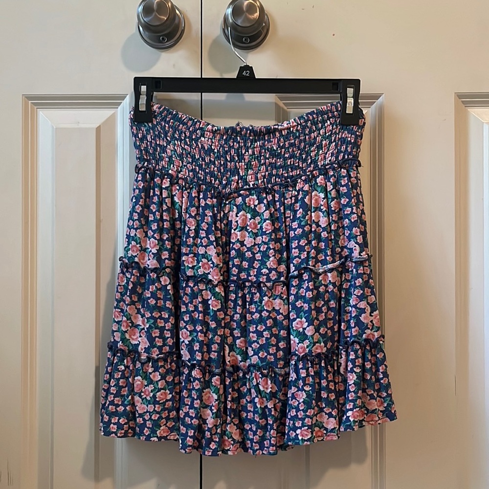 Size small American Eagle skirt